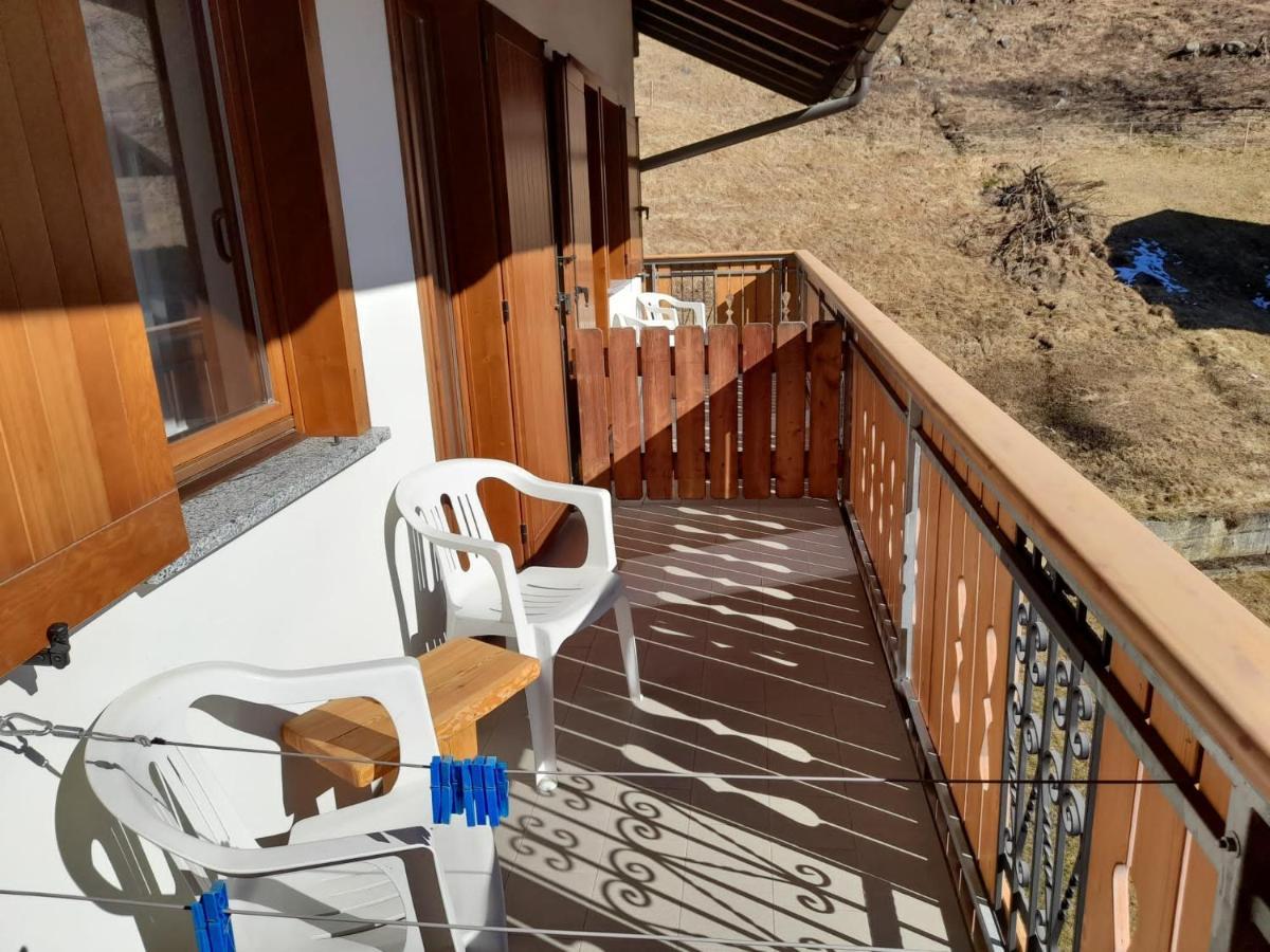 Hotel Garni B&B Maffei Pinzolo Exteriör bild